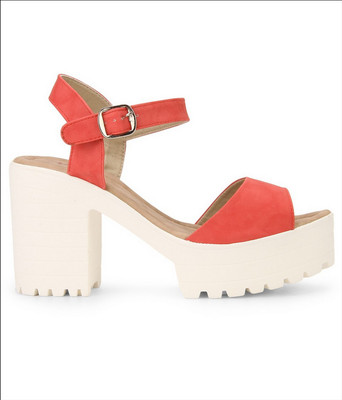 

Shoe Cloud Women Red Wedges