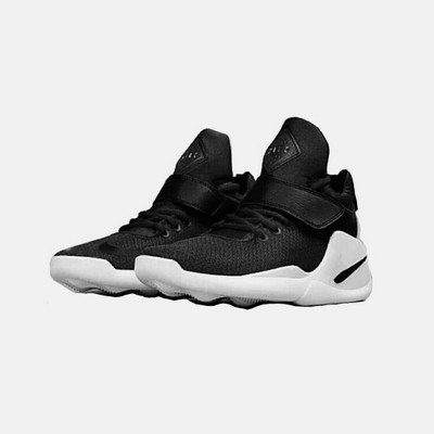 

Royal shoes Basketball Shoes For Men(Multicolor, Black
