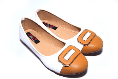 

Mappy Comforta Casuals For Women(Multicolor
