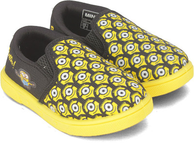 

Minions Boys Slip on Walking Shoes(Yellow, Black yellow