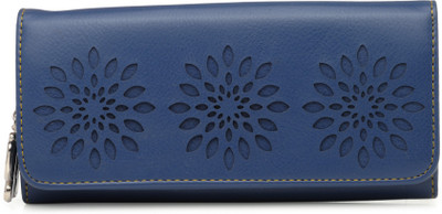 

Butterflies Casual Blue Clutch