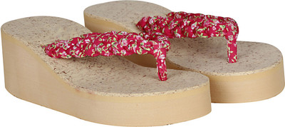 

misto Women Pink Wedges