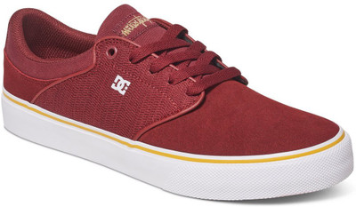 

DC Sneakers For Men(Maroon
