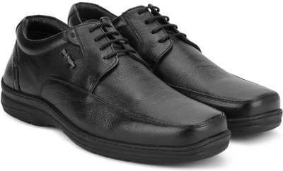 

Bata TAYLOR LACE UP Lace Up Shoes For Men(Black