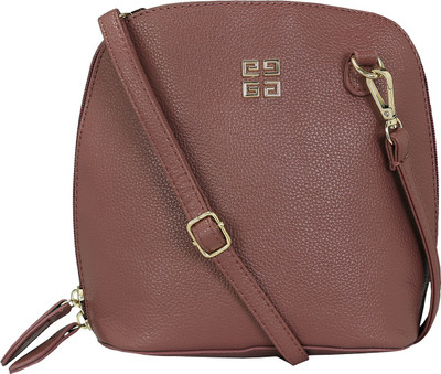 

Le Cuero Women Casual Pink PU Sling Bag