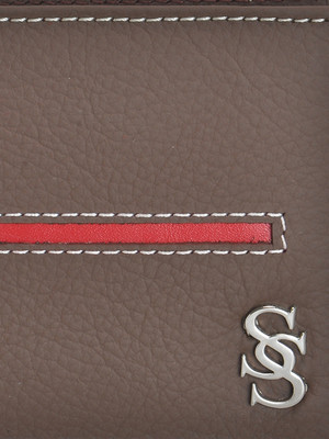 

Second Skin Men Brown Genuine Leather Wallet(10 Card Slots)