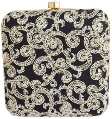 

GiftPiper Party Black Clutch
