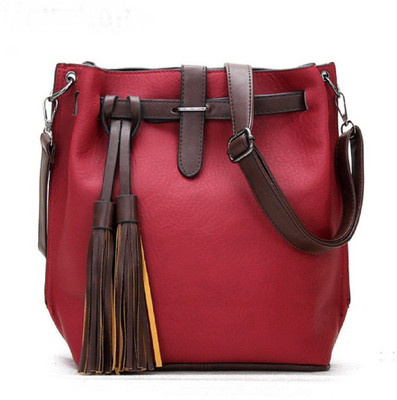 

Tanned Shoulder Bag(Maroon)