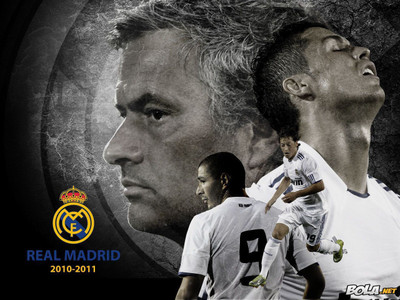 

Real Madrid Fine Quality Sports Wall Poster Fine Art Print(12 inch X 18 inch, Rolled)