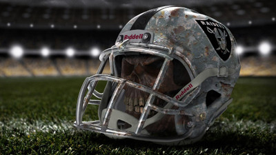

Oakland Raiders Fine Quality Sports Wall Poster Fine Art Print(12 inch X 18 inch, Rolled)