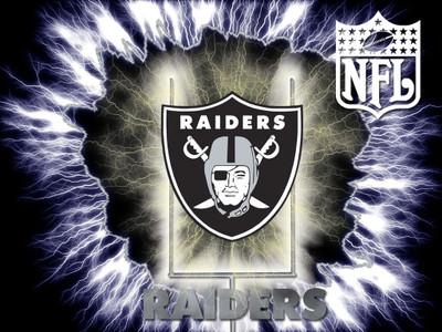 

Oakland Raiders Fine Quality Sports Wall Poster Fine Art Print(12 inch X 18 inch, Rolled)
