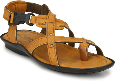 

Fentacia Men Beige Sandals