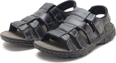 

Red Tape Men BLACK Casual