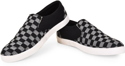 

Essence Trendy Sneakers For Men(Black
