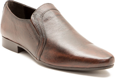 

Red Tape RTR0822 Slip On For Men(Brown