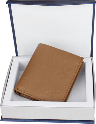 

Drizzle Men Beige Genuine Leather Wallet(5 Card Slots)
