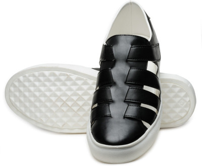 

Franco Leone Men BLACK Casual