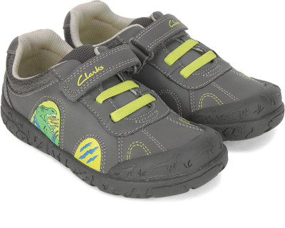 

Clarks Boys Velcro Walking Shoes(Grey, Grey combi lea
