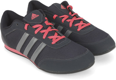 

ADIDAS VITORA II Running Shoes For Women(Navy, Nt. navy/vista grey/shockred