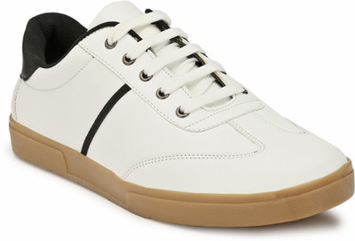 

Levanse Outdoors For Men(White, Matte white