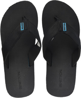 

United Colors of Benetton Flip Flops, 901