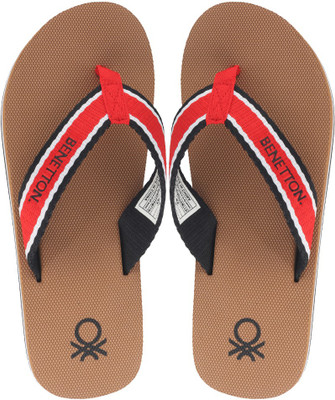

United Colors of Benetton Flip Flops, 901