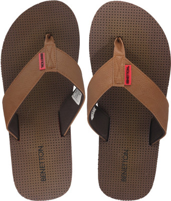 

United Colors of Benetton Flip Flops, 903