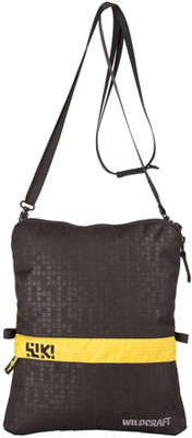 

Wiki by Wildcraft Wristlet Black Small Travel Bag(Black)