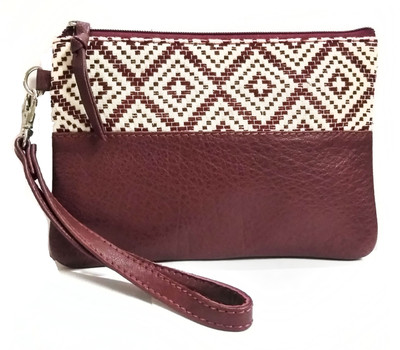 

ARUNITA Ethnic Maroon Wristlet(Maroon)