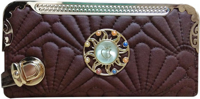 

Art N Style Casual Multicolor Clutch