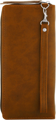 

Fantosy Formal Tan Clutch