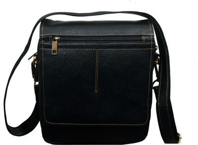 

Greenhide Sling Bag(Black)
