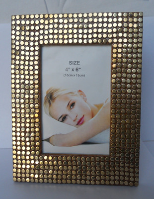 

H.B.Concepts Wood Photo Frame(Gold, 1 Photos)