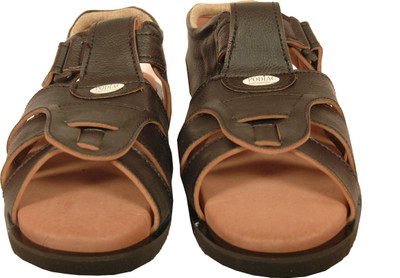 

PODIAC Men Olive Sandals