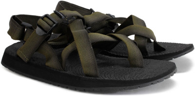 

Wildcraft Men Olive Casual