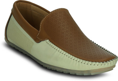 

Get Glamr Kent Loafers For Men(Olive, Brown, Tan