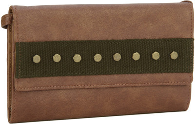 

Baggit Women Casual Tan Leatherette Sling Bag