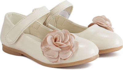 

KITTENS Girls Velcro Ballerinas(Beige