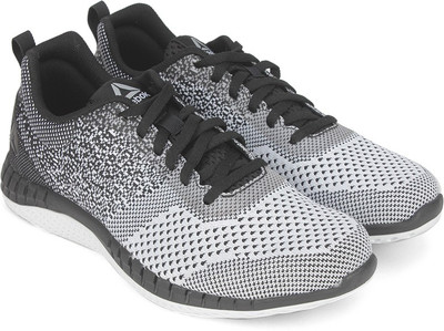 

REEBOK Boys Lace Running Shoes(Black, Black/white/vital blue