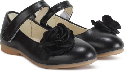 

KITTENS Girls Velcro Ballerinas(Black