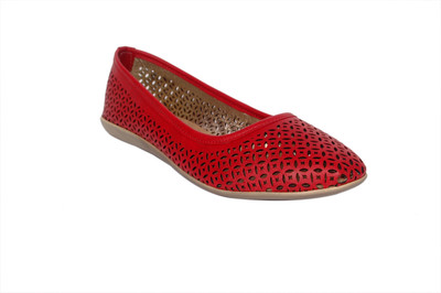 

Bora Bora Women Red Bellies
