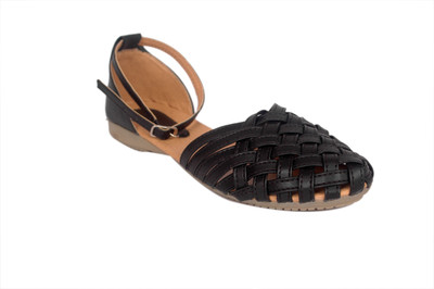 

Bora Bora Women Black Flats