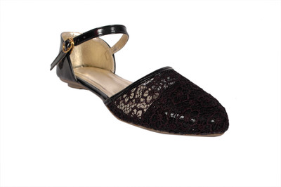 

Bora Bora Women Black Flats