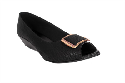 

Bora Bora Women Black Wedges