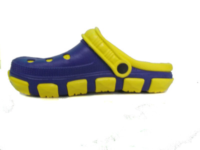 

Manthan Men YELLOW Clogs