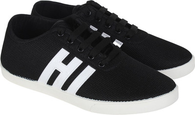 

Surplus Casuals For Men(Black, White