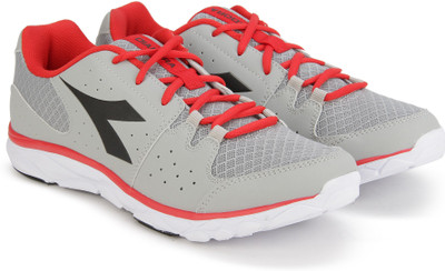 

Diadora HAWK 7 Running Shoes For Men(Grey, C2475