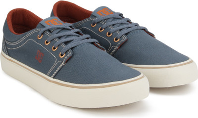 

DC TRASE TX M Sneakers For Men(Blue, Vintage indigo