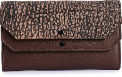 

Phive Rivers Women Brown Genuine Leather Wallet(6 Card Slots)