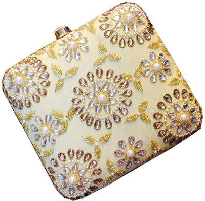

CRAFTBAZAAR Party Multicolor Clutch